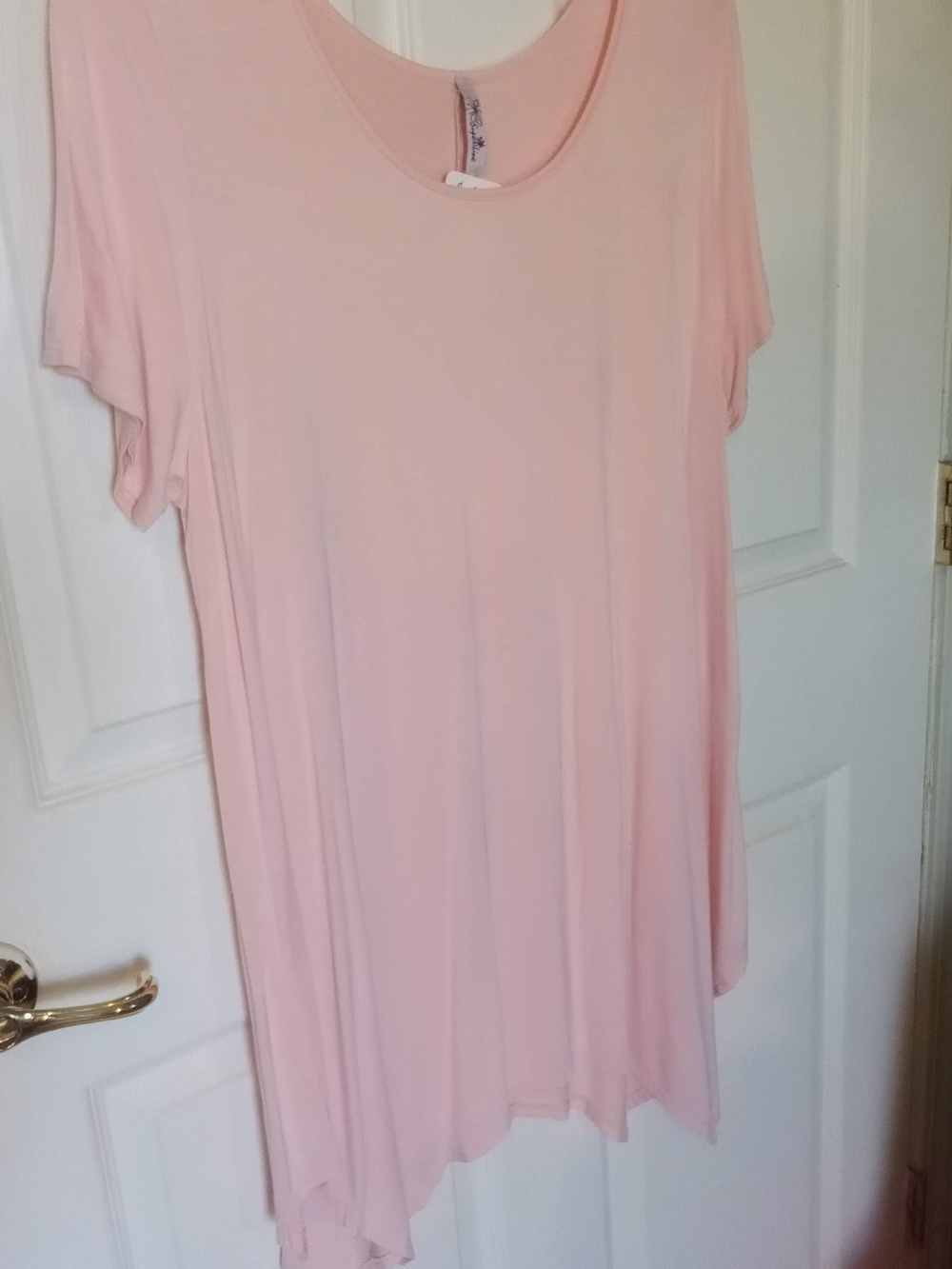 Relaxed Short-Sleeve Tunic in Blush Pink